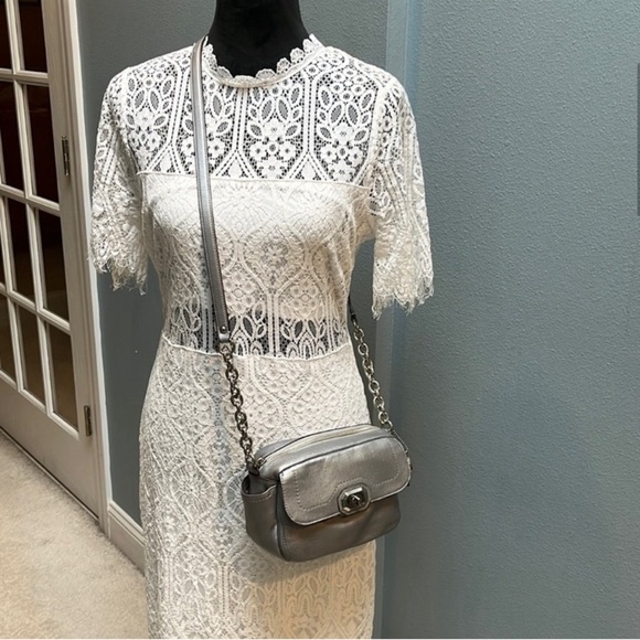 Coach Campbell Turnlock Shoulder Camera Crossbody (Silver) - Picture 7 of 7